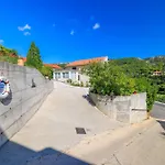 Apartamento Slavko Mundanije