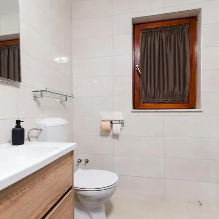 Slavko Apartment Mundanije